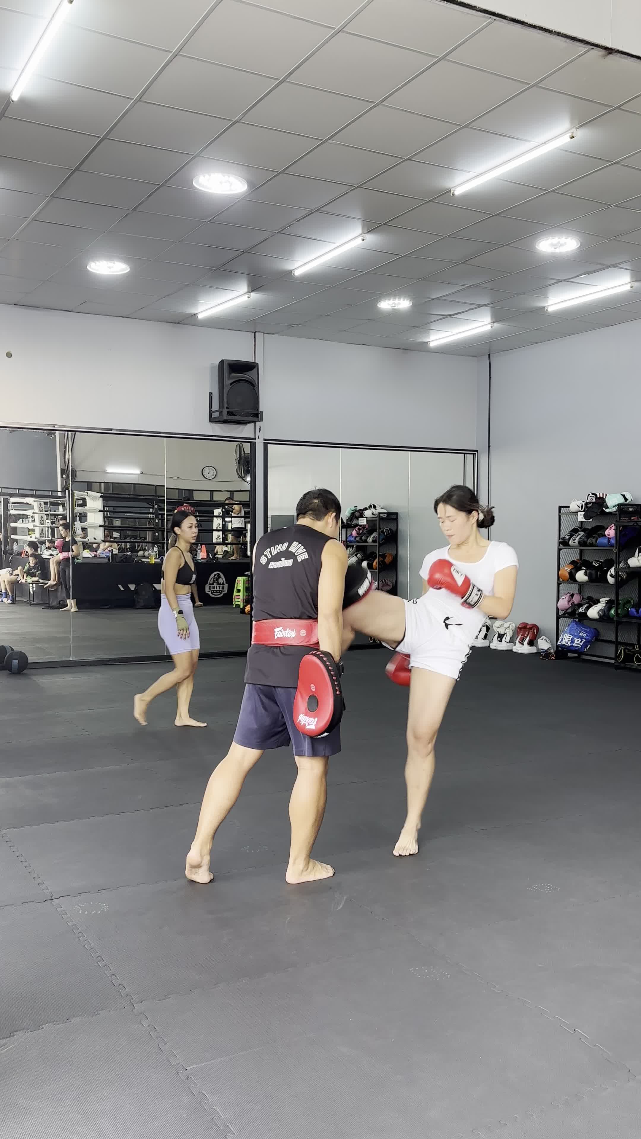 德信体育app下载-泰国代表队夺得拳击比赛头名 德信体育app下载-泰国代表队夺得拳击比赛头名